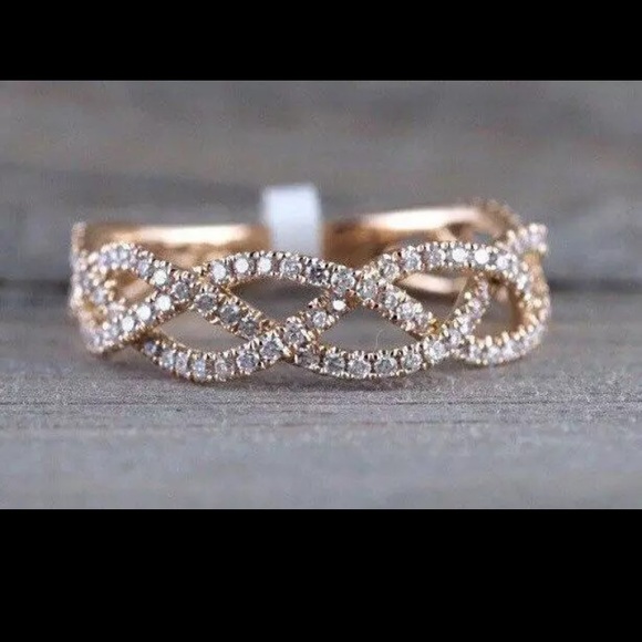 NEW ROSE GOLD TWIST DIAMOND RING - Picture 4 of 5